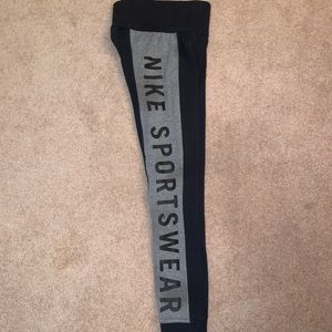 NIKE leggings